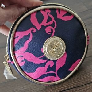 NEW Lilly Pulitzer Navy and Pink Patterned Round Zippered Pouch